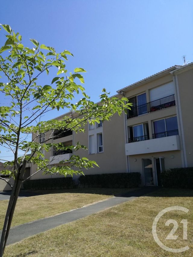 Appartement à louer - 4 pièces - 70.0 m2 - BAZAS - 33 - AQUITAINE - Century 21 Lgi Immo