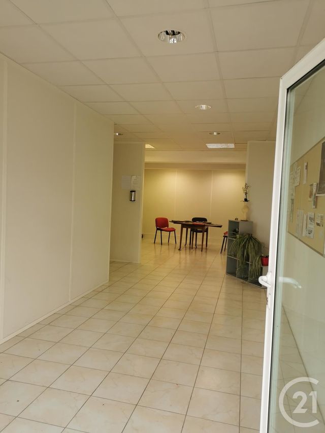 Appartement à louer - 4 pièces - 70.0 m2 - BAZAS - 33 - AQUITAINE - Century 21 Lgi Immo