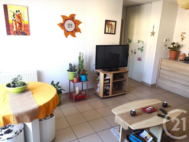 Appartement T2 à vendre - 2 pièces - 42.68 m2 - LANGON - 33 - AQUITAINE - Century 21 Lgi Immo