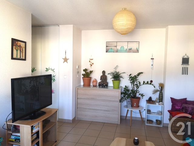 Appartement T2 à vendre - 2 pièces - 42.68 m2 - LANGON - 33 - AQUITAINE - Century 21 Lgi Immo