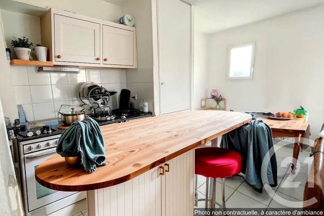 Appartement à vendre - 3 pièces - 53.0 m2 - LA REOLE - 33 - AQUITAINE - Century 21 Lgi Immo