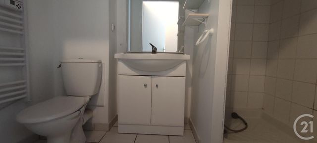 Afficher la photo en grand Appartement T2 à vendre - 2 pièces - 33.0 m2 - LA REOLE - 33 - AQUITAINE - Century 21 Lgi Immo