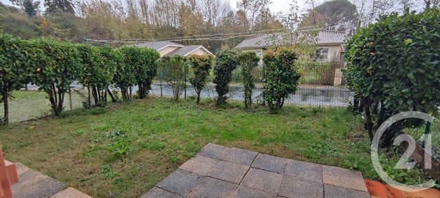 Afficher la photo en grand Appartement T2 à vendre - 2 pièces - 33.0 m2 - LA REOLE - 33 - AQUITAINE - Century 21 Lgi Immo