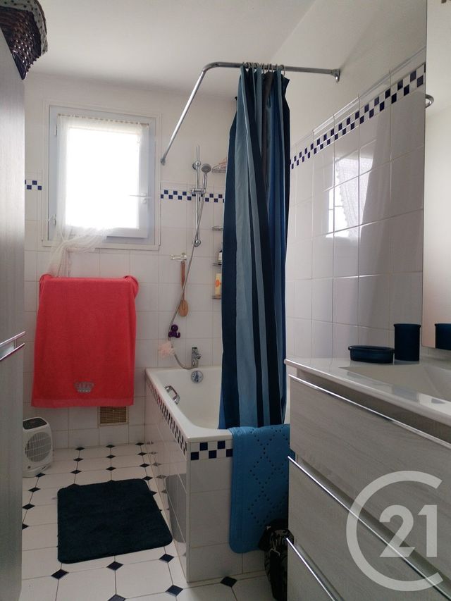 Afficher la photo en grand maison à vendre - 5 pièces - 131.0 m2 - LA REOLE - 33 - AQUITAINE - Century 21 Lgi Immo