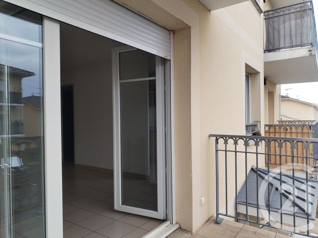 Appartement F2 à vendre - 2 pièces - 42.68 m2 - GIRONDE SUR DROPT - 33 - AQUITAINE - Century 21 Lgi Immo