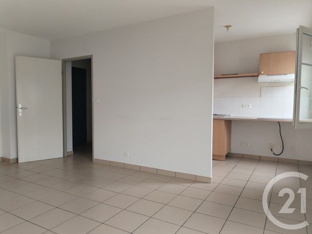 Appartement F2 à vendre - 2 pièces - 42.68 m2 - GIRONDE SUR DROPT - 33 - AQUITAINE - Century 21 Lgi Immo