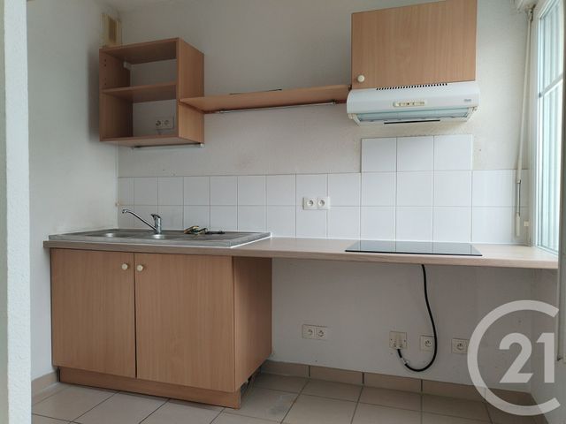 Appartement F2 à vendre - 2 pièces - 42.68 m2 - GIRONDE SUR DROPT - 33 - AQUITAINE - Century 21 Lgi Immo
