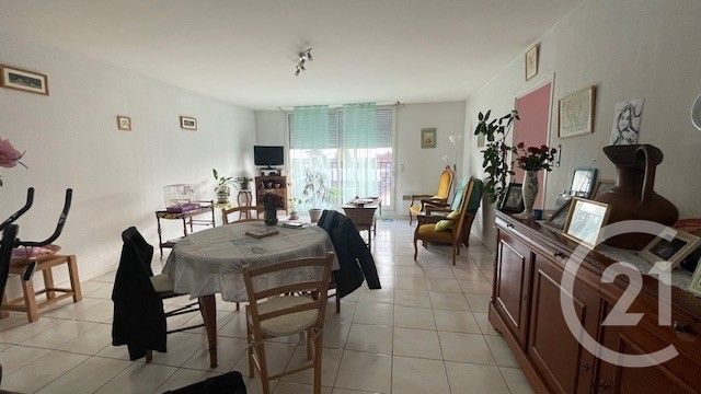 Appartement F3 à vendre - 3 pièces - 71.17 m2 - BAZAS - 33 - AQUITAINE - Century 21 Lgi Immo