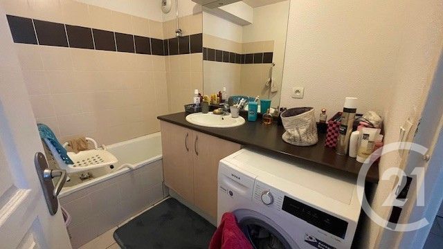 Appartement F3 à vendre - 3 pièces - 71.17 m2 - BAZAS - 33 - AQUITAINE - Century 21 Lgi Immo