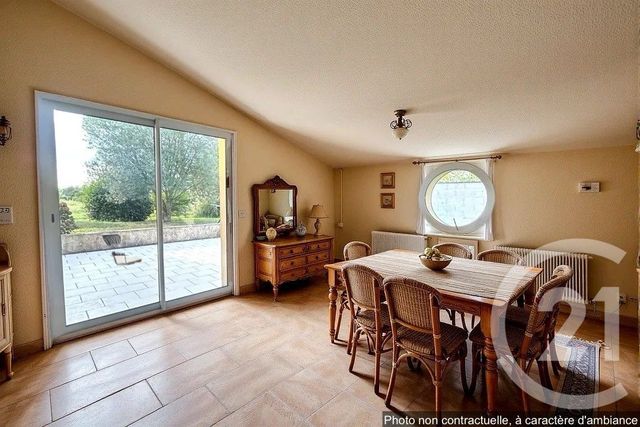 maison à vendre - 8 pièces - 155.0 m2 - ST PIERRE DE MONS - 33 - AQUITAINE - Century 21 Lgi Immo