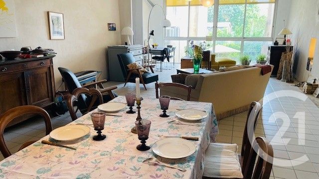 maison à vendre - 6 pièces - 185.0 m2 - LA REOLE - 33 - AQUITAINE - Century 21 Lgi Immo