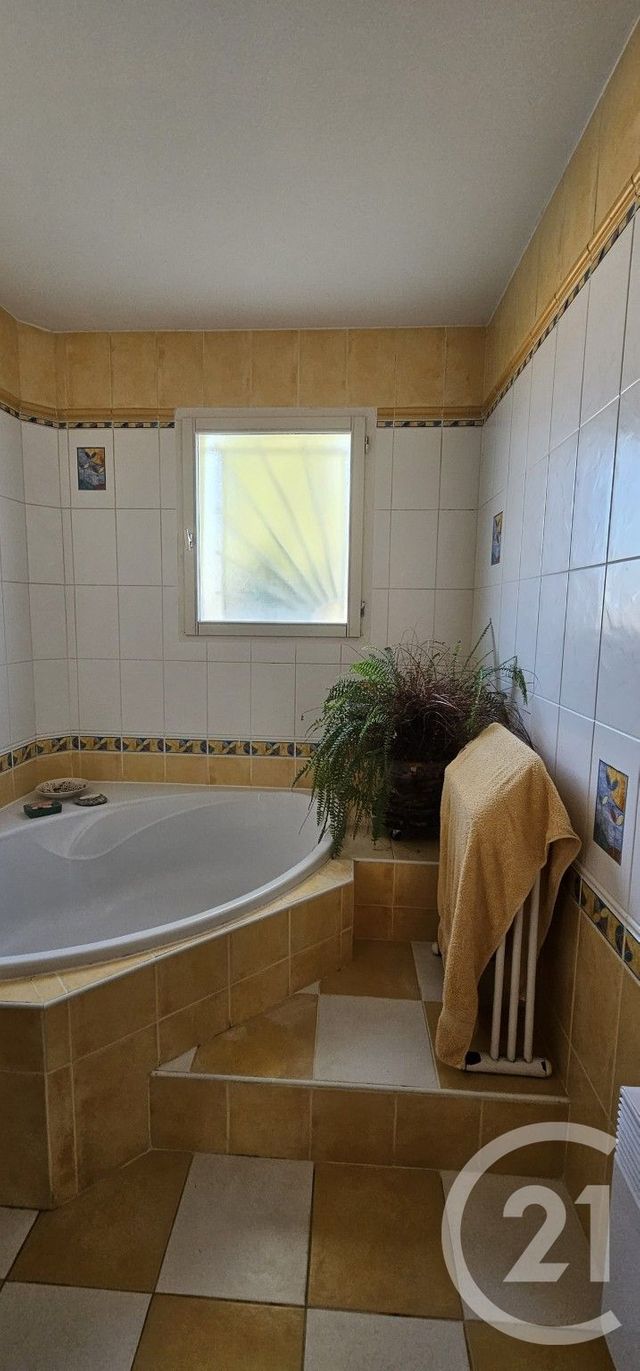 maison à vendre - 6 pièces - 137.0 m2 - CASTRES GIRONDE - 33 - AQUITAINE - Century 21 Lgi Immo