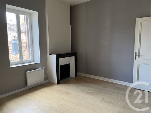 Afficher la photo en grand Appartement T4 à louer - 5 pièces - 78.97 m2 - LANGON - 33 - AQUITAINE - Century 21 Lgi Immo