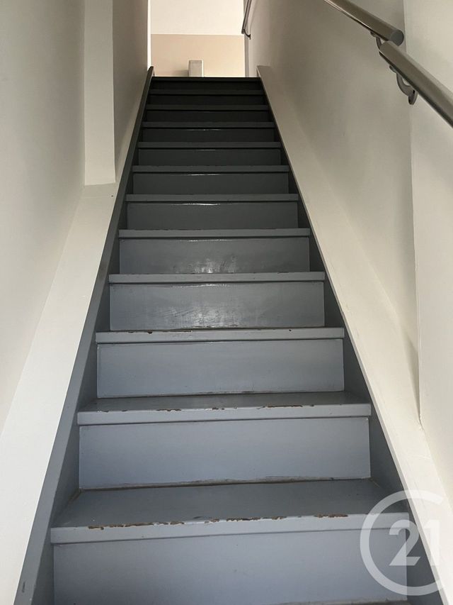 Afficher la photo en grand Appartement T4 à louer - 5 pièces - 78.97 m2 - LANGON - 33 - AQUITAINE - Century 21 Lgi Immo