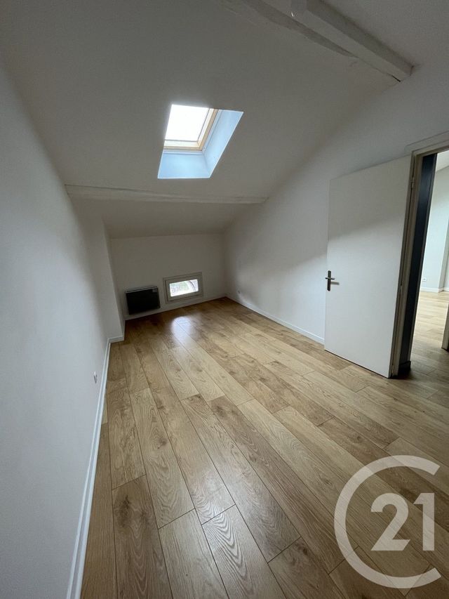 Afficher la photo en grand Appartement T4 à louer - 5 pièces - 78.97 m2 - LANGON - 33 - AQUITAINE - Century 21 Lgi Immo