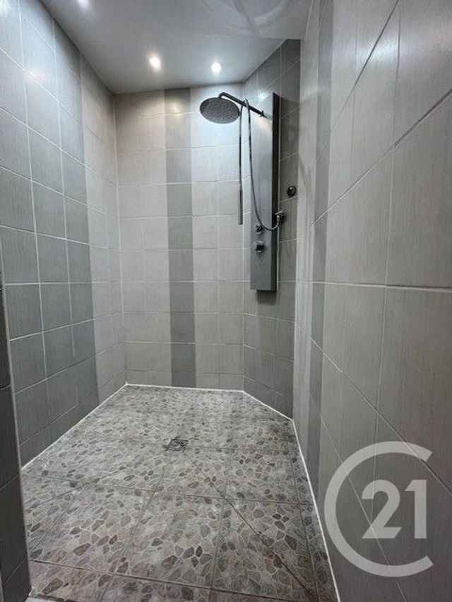 maison à louer - 4 pièces - 119.89 m2 - MOULON - 33 - AQUITAINE - Century 21 Lgi Immo