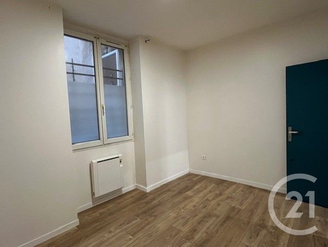 Appartement T2 à louer - 2 pièces - 42.6 m2 - LA REOLE - 33 - AQUITAINE - Century 21 Lgi Immo