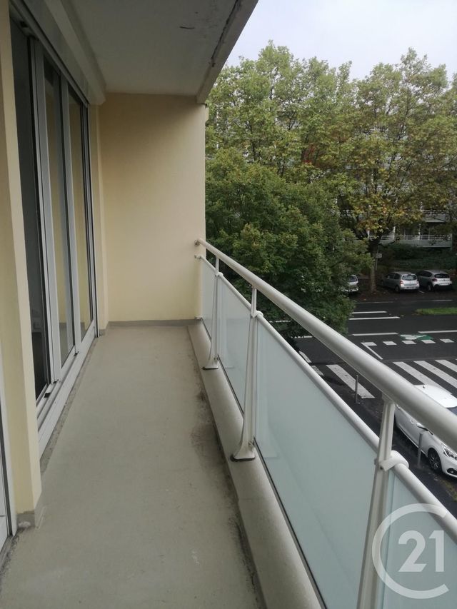 Appartement F4 à louer CENON