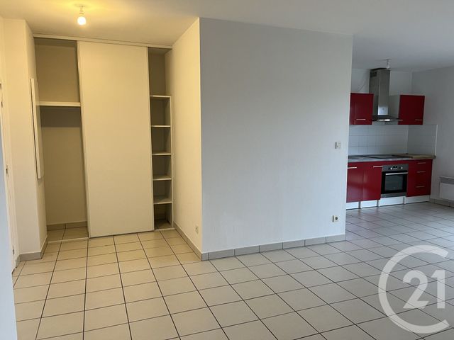 Appartement T3 à louer - 3 pièces - 60.34 m2 - TOULENNE - 33 - AQUITAINE - Century 21 Lgi Immo