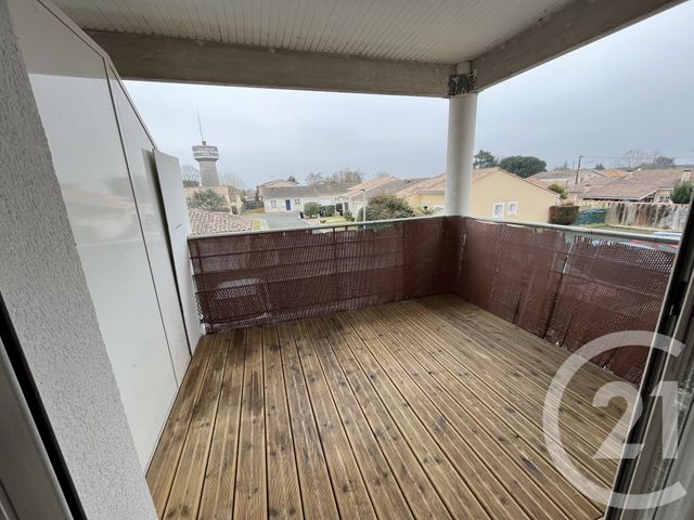 Appartement T3 à louer - 3 pièces - 60.34 m2 - TOULENNE - 33 - AQUITAINE - Century 21 Lgi Immo