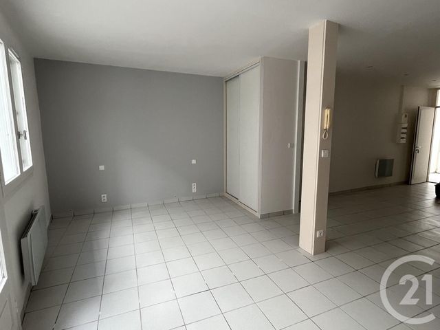Appartement T3 à louer - 3 pièces - 63.13 m2 - LANGON - 33 - AQUITAINE - Century 21 Lgi Immo