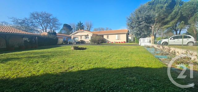 maison à vendre - 8 pièces - 129.0 m2 - ST SYMPHORIEN - 33 - AQUITAINE - Century 21 Lgi Immo