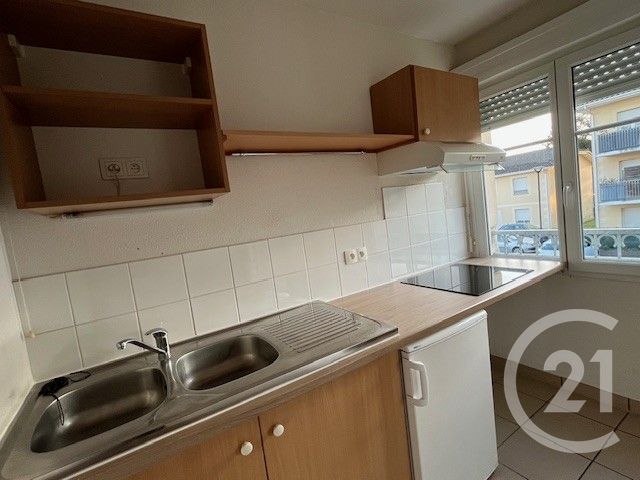 Appartement à louer - 2 pièces - 42.13 m2 - GIRONDE SUR DROPT - 33 - AQUITAINE - Century 21 Lgi Immo