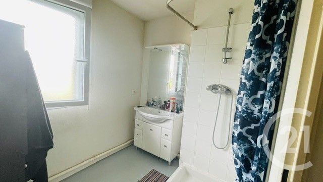 Appartement à vendre - 2 pièces - 43.62 m2 - LANGON - 33 - AQUITAINE - Century 21 Lgi Immo