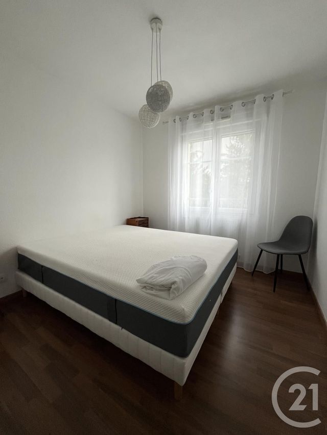 Appartement T3 à louer - 3 pièces - 64.28 m2 - GIRONDE SUR DROPT - 33 - AQUITAINE - Century 21 Lgi Immo