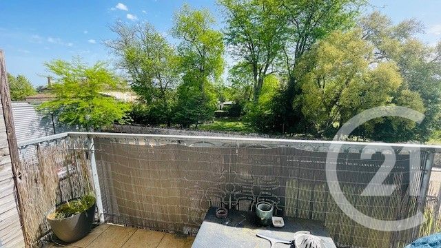 Appartement à vendre - 2 pièces - 41.68 m2 - GIRONDE SUR DROPT - 33 - AQUITAINE - Century 21 Lgi Immo