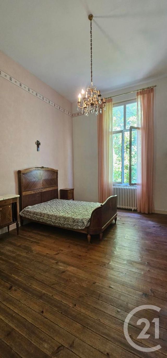maison à vendre - 7 pièces - 250.0 m2 - CADILLAC SUR GARONNE - 33 - AQUITAINE - Century 21 Lgi Immo