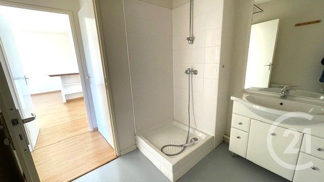 Appartement T2 à louer - 2 pièces - 43.22 m2 - LANGON - 33 - AQUITAINE - Century 21 Lgi Immo