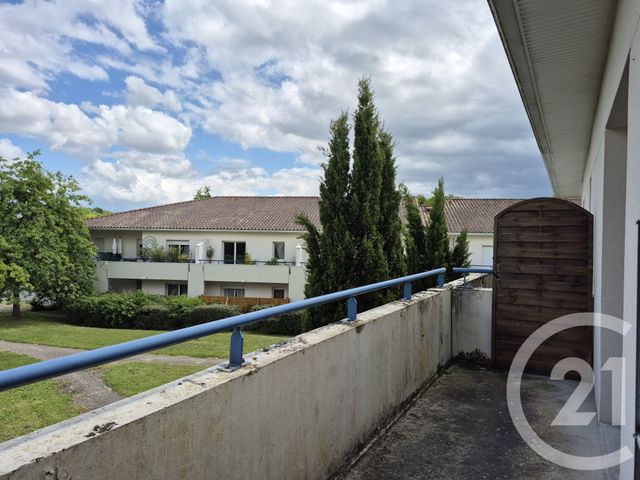 Appartement à louer - 3 pièces - 50.18 m2 - LANGON - 33 - AQUITAINE - Century 21 Lgi Immo