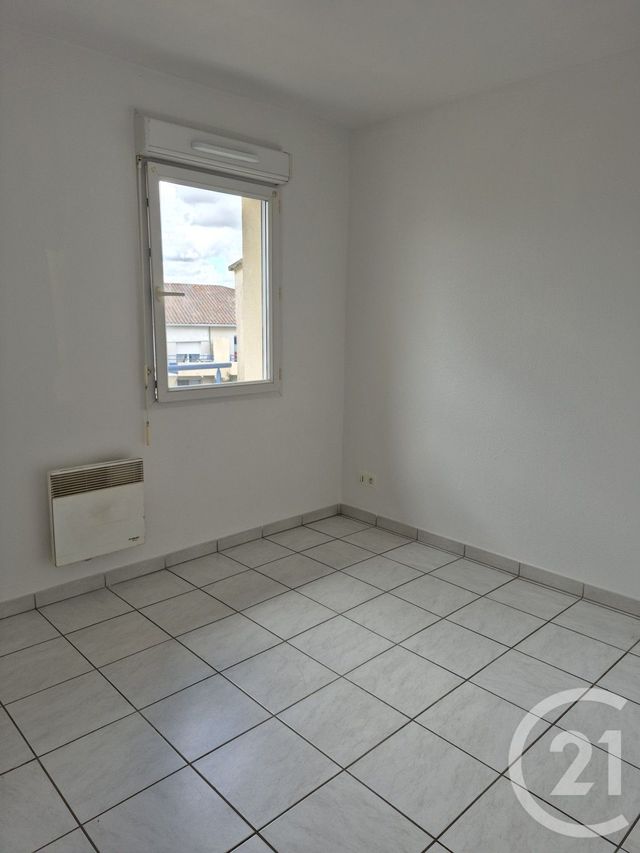 Appartement à louer - 3 pièces - 50.18 m2 - LANGON - 33 - AQUITAINE - Century 21 Lgi Immo