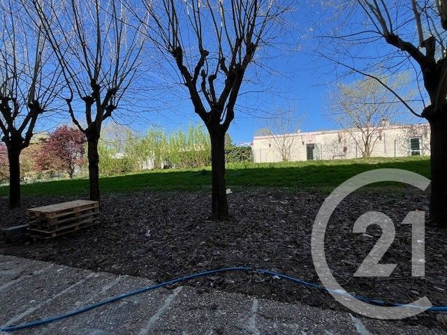 Appartement T2 à louer - 2 pièces - 43.5 m2 - CENON - 33 - AQUITAINE - Century 21 Lgi Immo