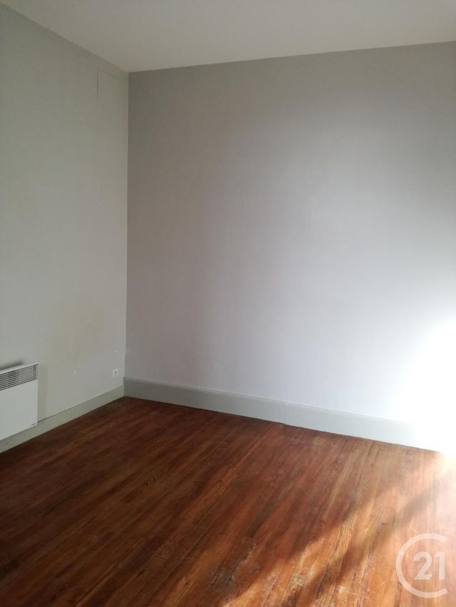Appartement F1 à louer - 3 pièces - 57.15 m2 - BAZAS - 33 - AQUITAINE - Century 21 Lgi Immo