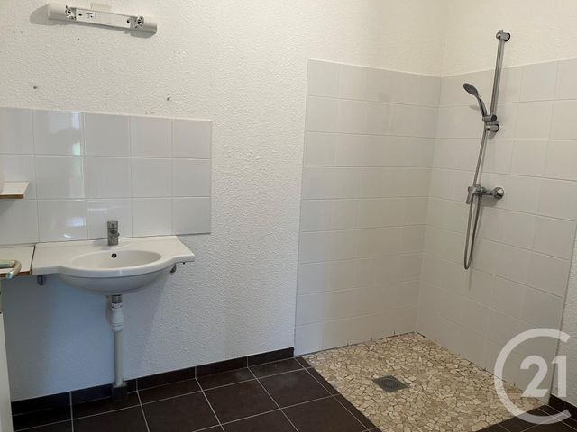 Appartement T2 à louer - 2 pièces - 41.89 m2 - GRIGNOLS - 33 - AQUITAINE - Century 21 Lgi Immo