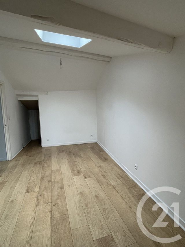 Appartement F4 à vendre - 5 pièces - 79.0 m2 - LANGON - 33 - AQUITAINE - Century 21 Lgi Immo
