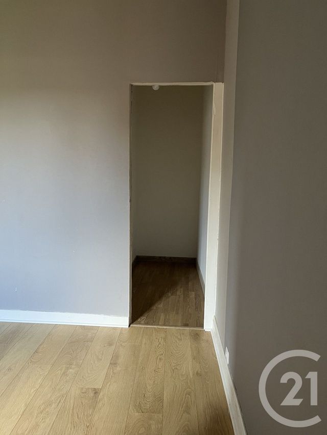 Appartement F4 à vendre - 5 pièces - 79.0 m2 - LANGON - 33 - AQUITAINE - Century 21 Lgi Immo