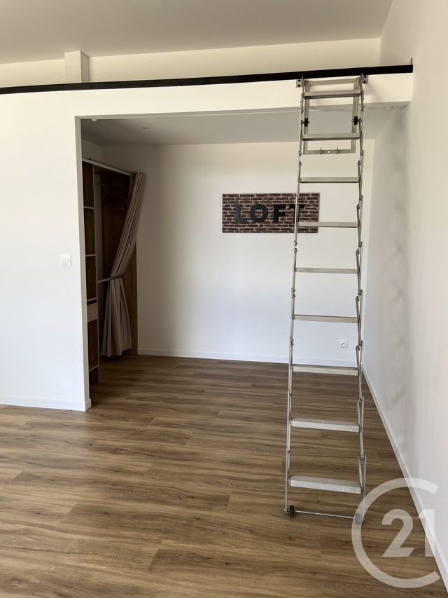 Appartement T1 à louer - 2 pièces - 37.3 m2 - ST MAIXANT - 33 - AQUITAINE - Century 21 Lgi Immo