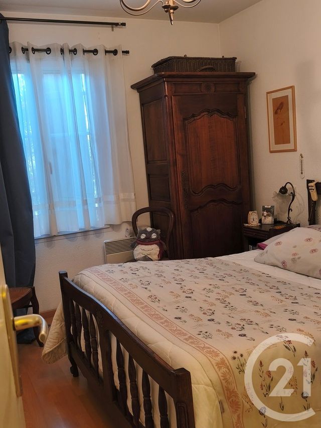 Appartement à vendre - 3 pièces - 55.68 m2 - LA REOLE - 33 - AQUITAINE - Century 21 Lgi Immo
