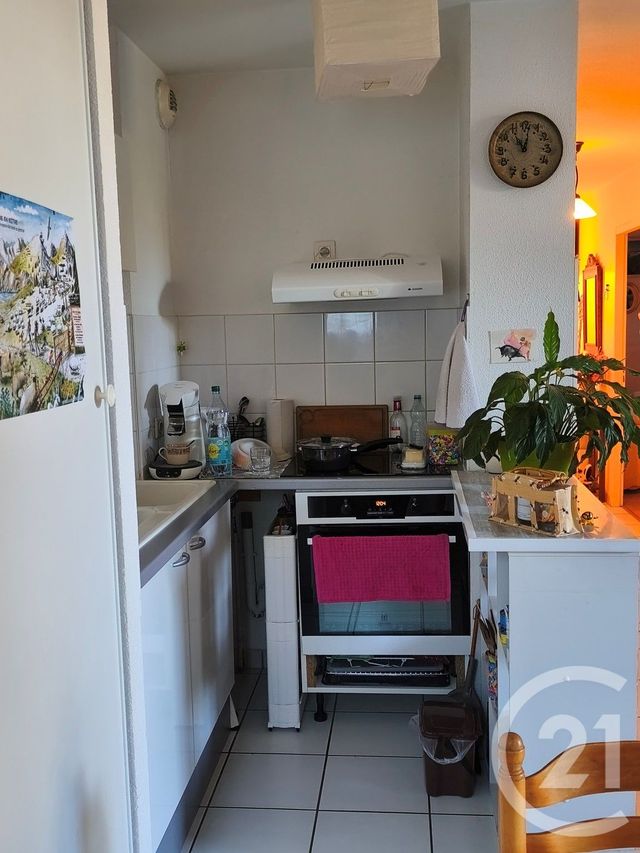 Appartement à vendre - 3 pièces - 55.68 m2 - LA REOLE - 33 - AQUITAINE - Century 21 Lgi Immo