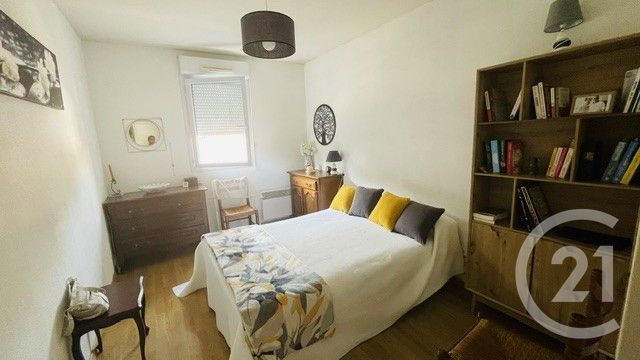 Appartement F2 à vendre - 2 pièces - 47.98 m2 - LANGON - 33 - AQUITAINE - Century 21 Lgi Immo