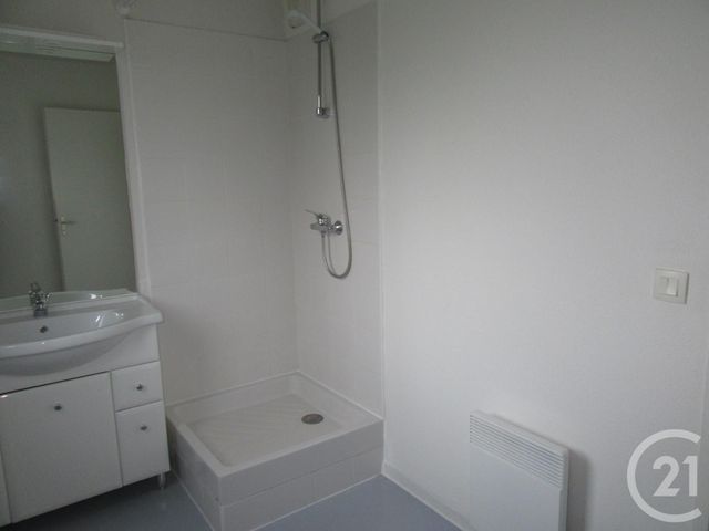 Appartement F2 à louer - 2 pièces - 49.0 m2 - LANGON - 33 - AQUITAINE - Century 21 Lgi Immo