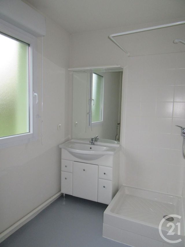 Appartement F2 à louer - 2 pièces - 49.0 m2 - LANGON - 33 - AQUITAINE - Century 21 Lgi Immo