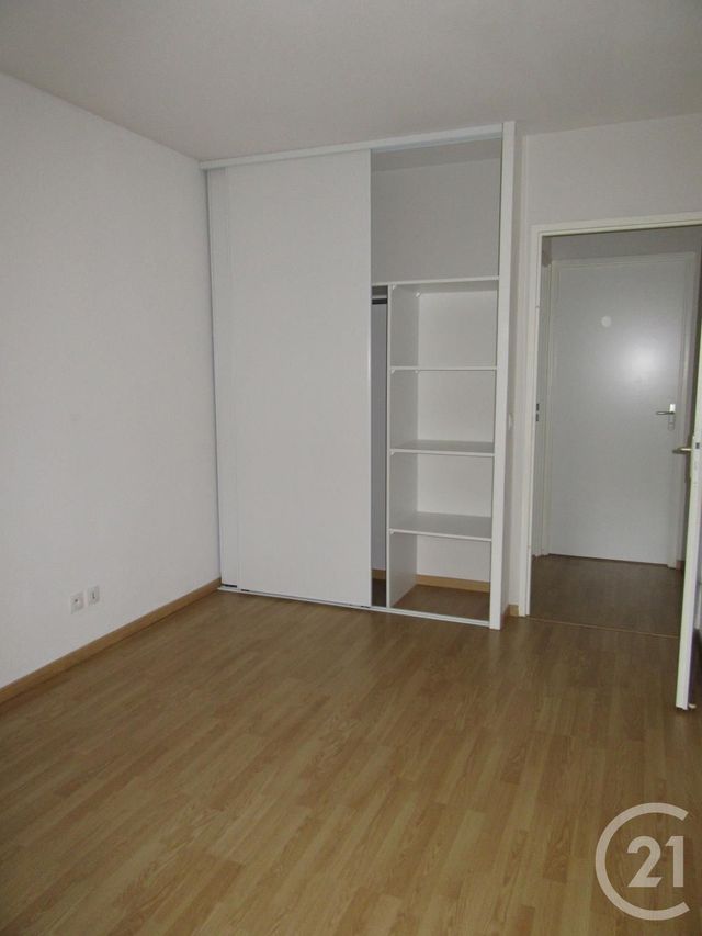 Appartement F2 à louer - 2 pièces - 49.0 m2 - LANGON - 33 - AQUITAINE - Century 21 Lgi Immo