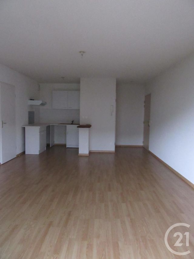 Appartement F2 à louer - 2 pièces - 49.0 m2 - LANGON - 33 - AQUITAINE - Century 21 Lgi Immo