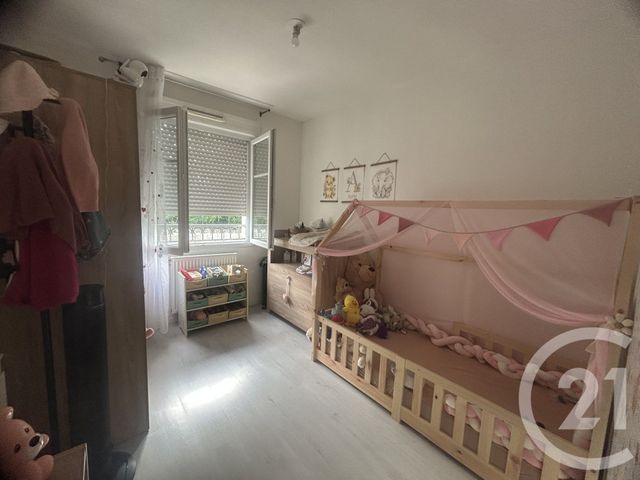 Appartement F3 à vendre - 3 pièces - 63.28 m2 - GIRONDE SUR DROPT - 33 - AQUITAINE - Century 21 Lgi Immo