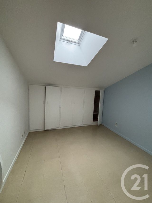 Appartement T2 à louer - 2 pièces - 39.82 m2 - LA REOLE - 33 - AQUITAINE - Century 21 Lgi Immo