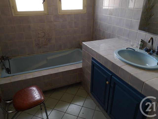 maison à vendre - 5 pièces - 165.0 m2 - BAZAS - 33 - AQUITAINE - Century 21 Lgi Immo maison à vendre - 5 pièces - 165.0 m2 - BAZAS - 33 - AQUITAINE - Century 21 Lgi Immo